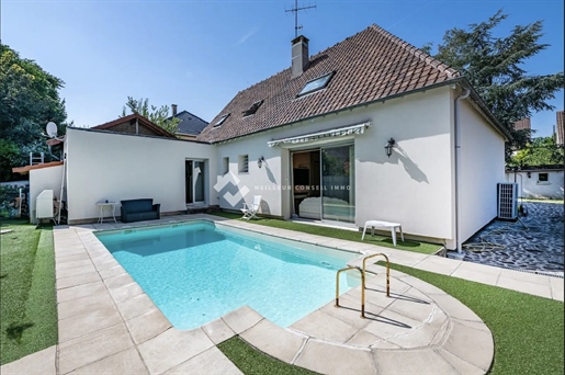 Maison 8 pièces 192 m² · à Chilly-Mazarin · 192 m² · 721 000 €