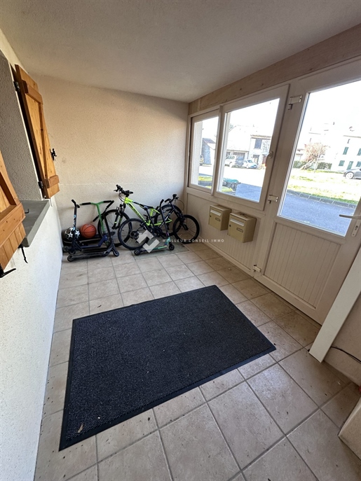 Appartement 4 pièces 165 m² · à Beauregard-l'Evêque · 165 m² · 240 000 €