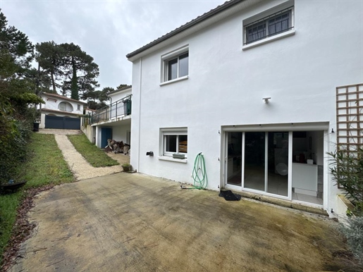Maison 5 pièces 159 m² · à Saint-Palais-sur-Mer · 159 m² · 728 000 €