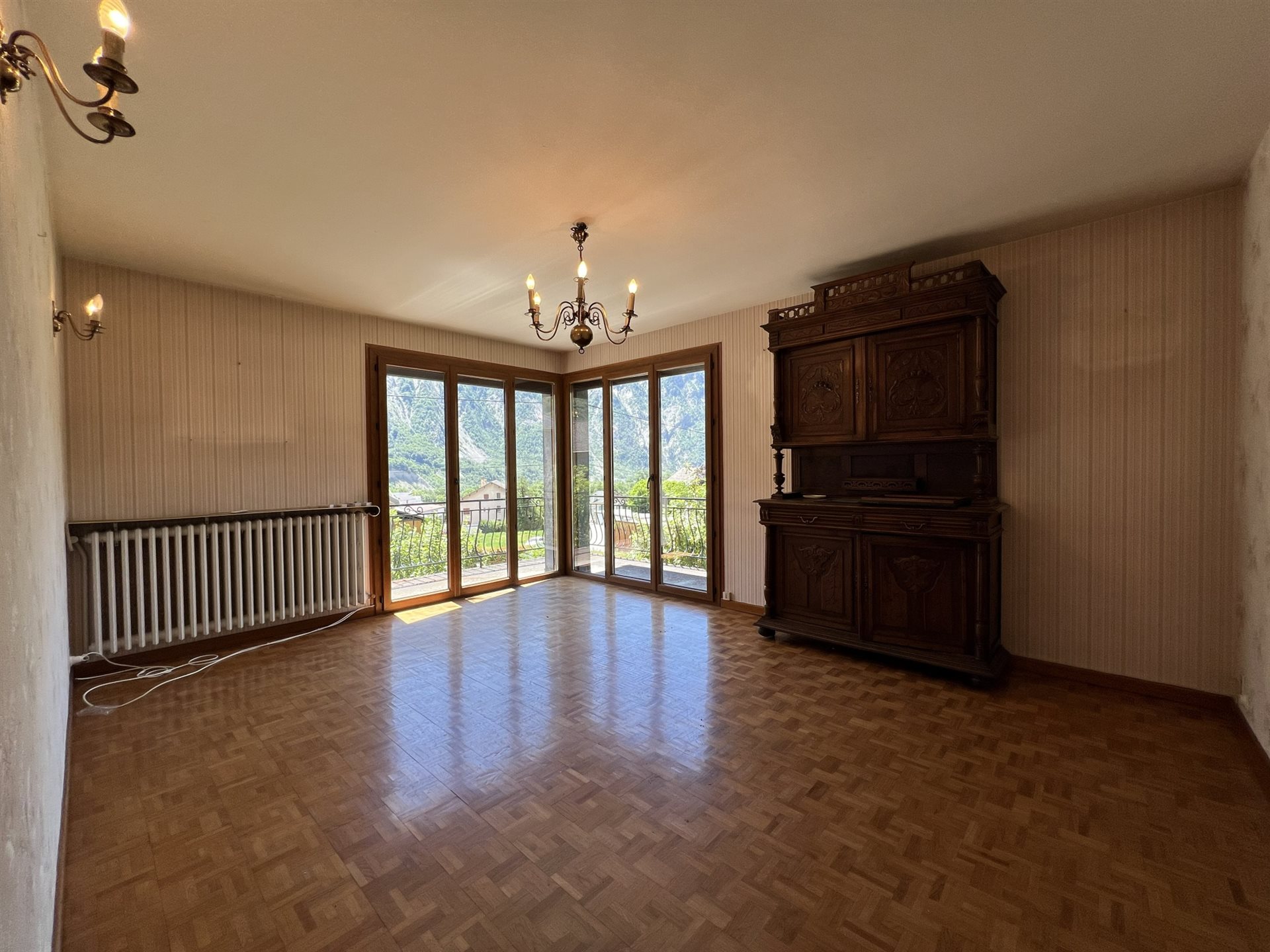 Maison à vendre, 134m², Saint-Julien-Mont-Denis