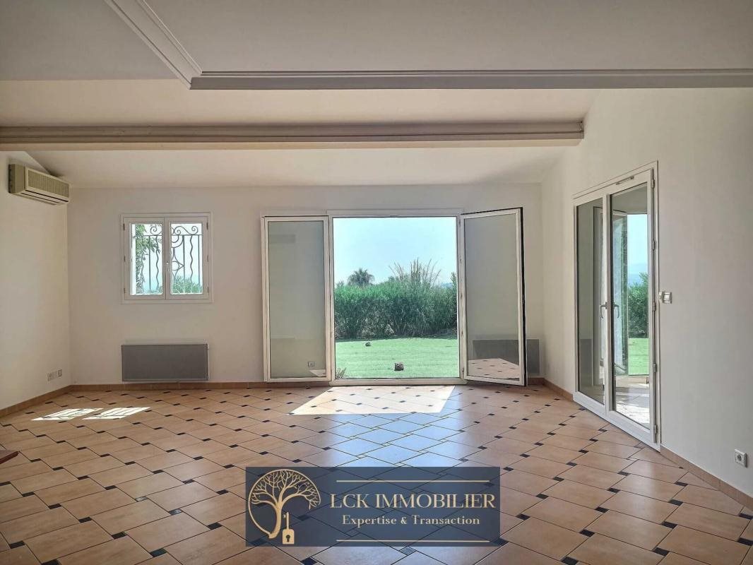 Maison à vendre, 96m², Roquebrune-sur-Argens