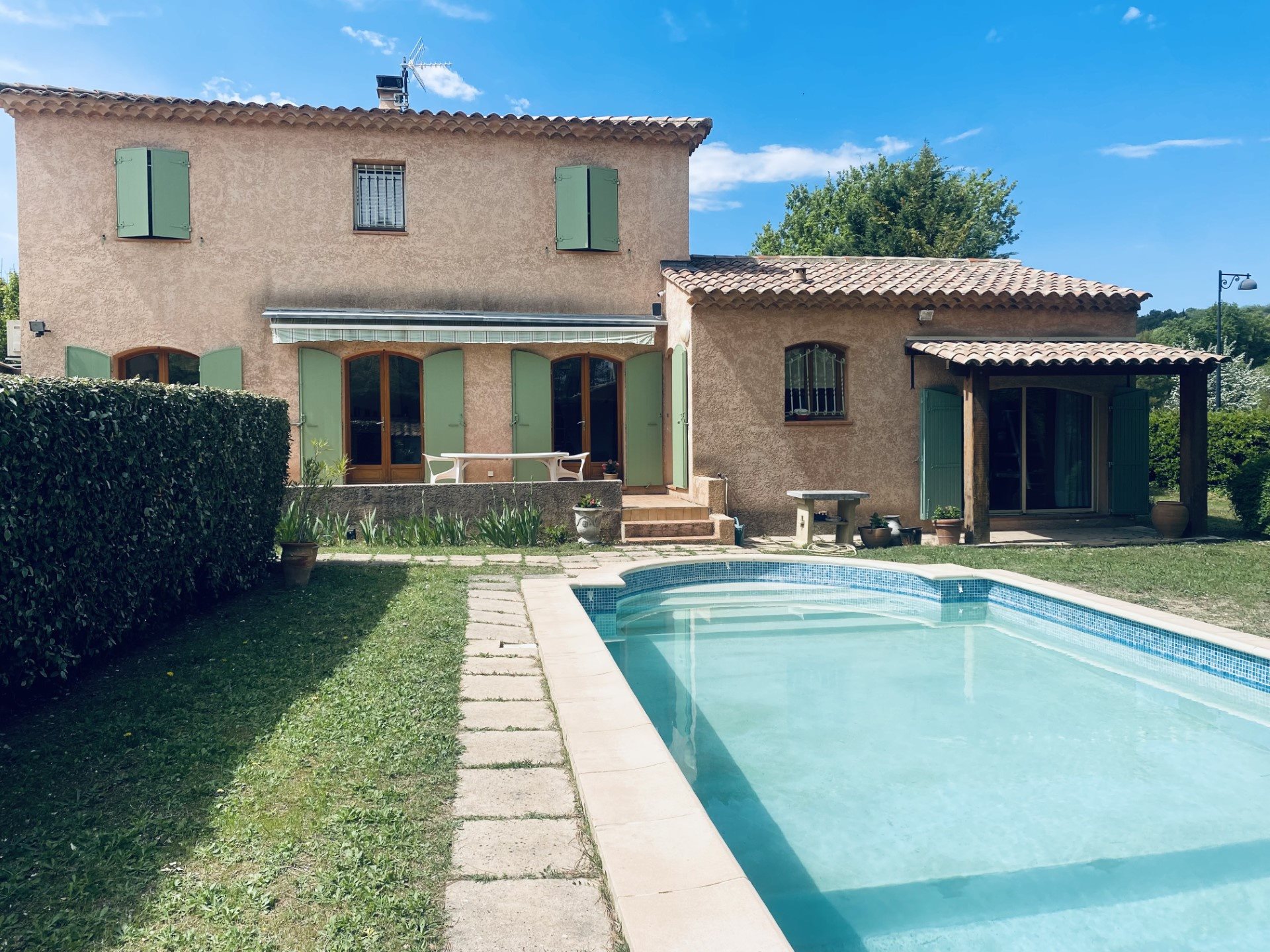 Maison à vendre, 134m², Saint-Pantaléon