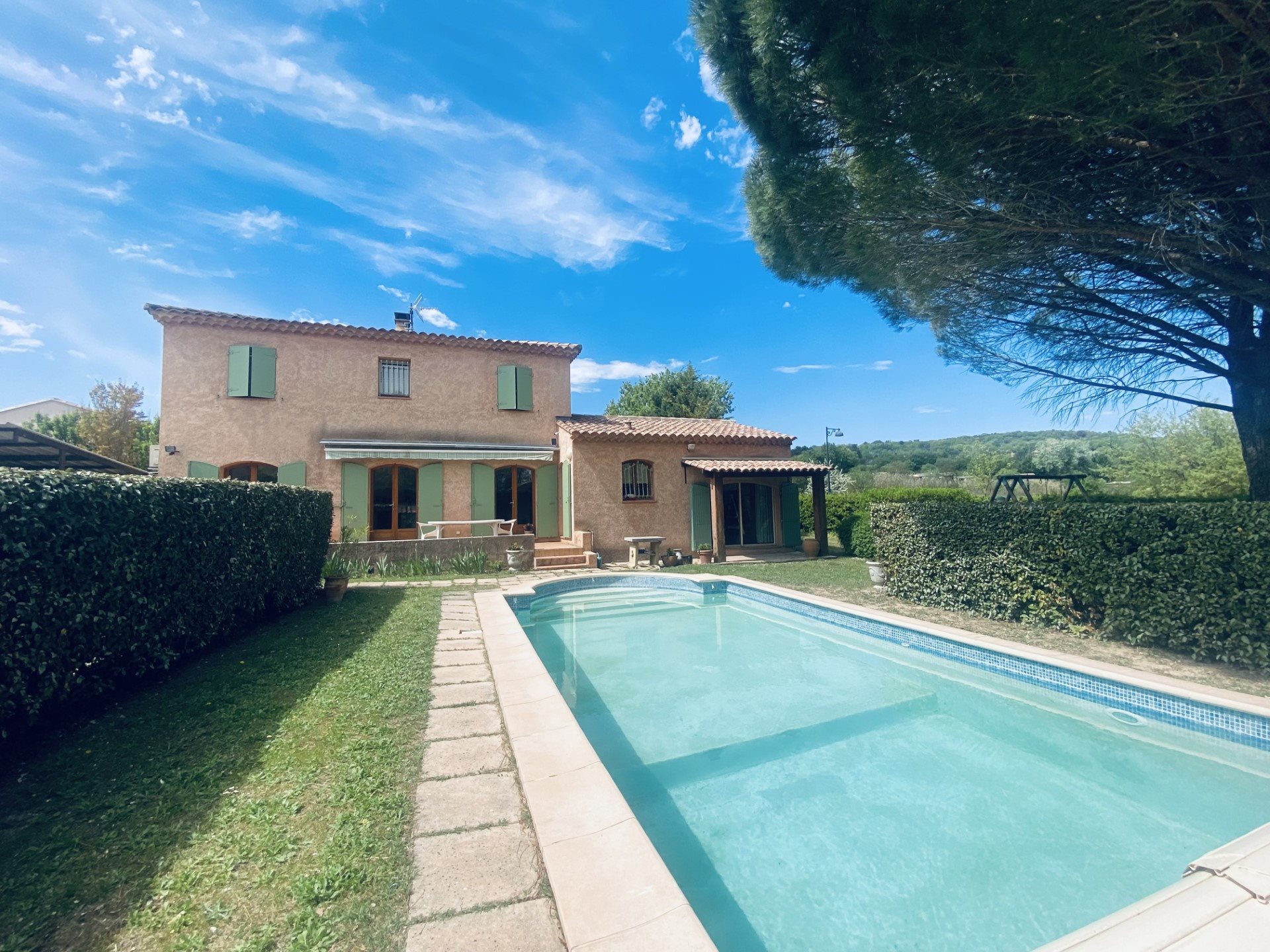Maison à vendre, 134m², Saint-Pantaléon