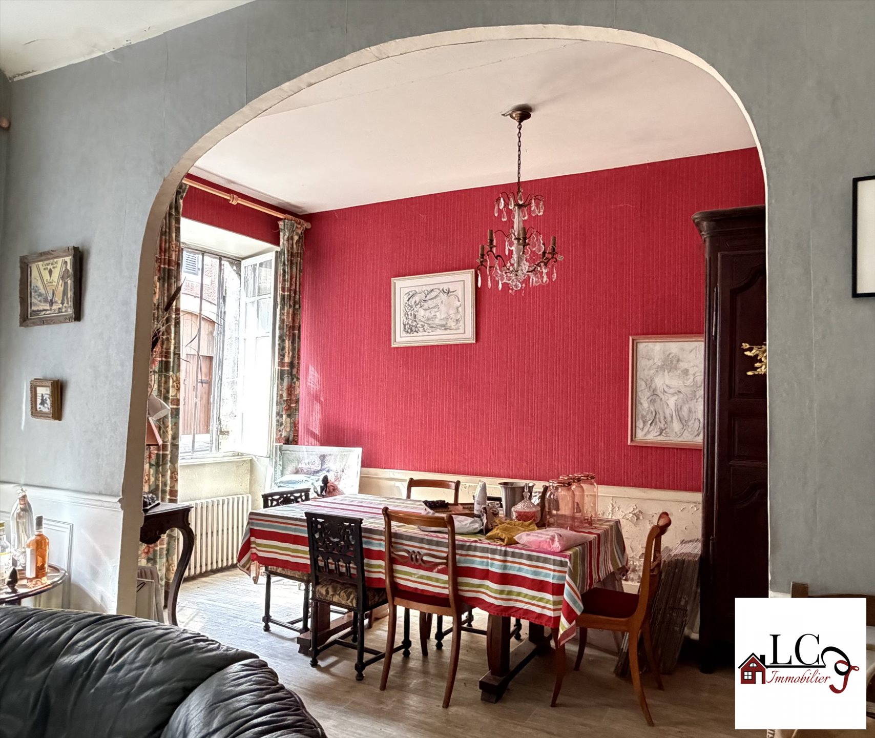 Maison à vendre, 263m², Saint-Pierre-le-Moûtier