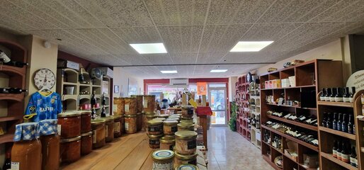 Local commercial 90 m² · à Narbonne · 90 m² · 82 500 €