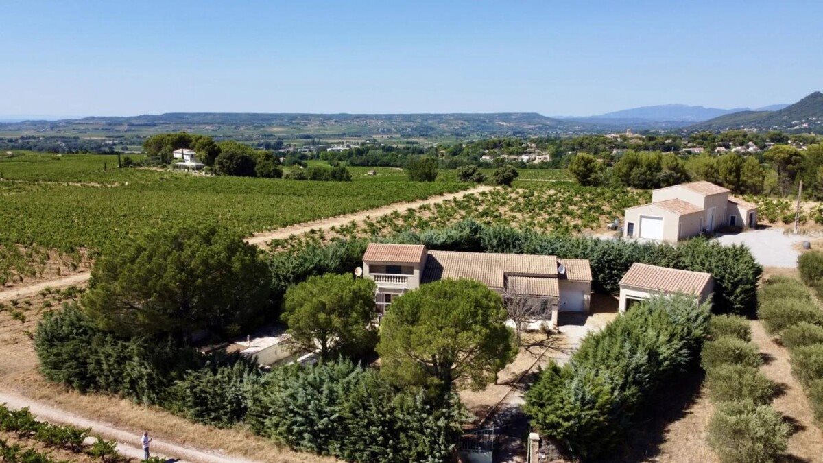 Maison à vendre, 125m², Gigondas