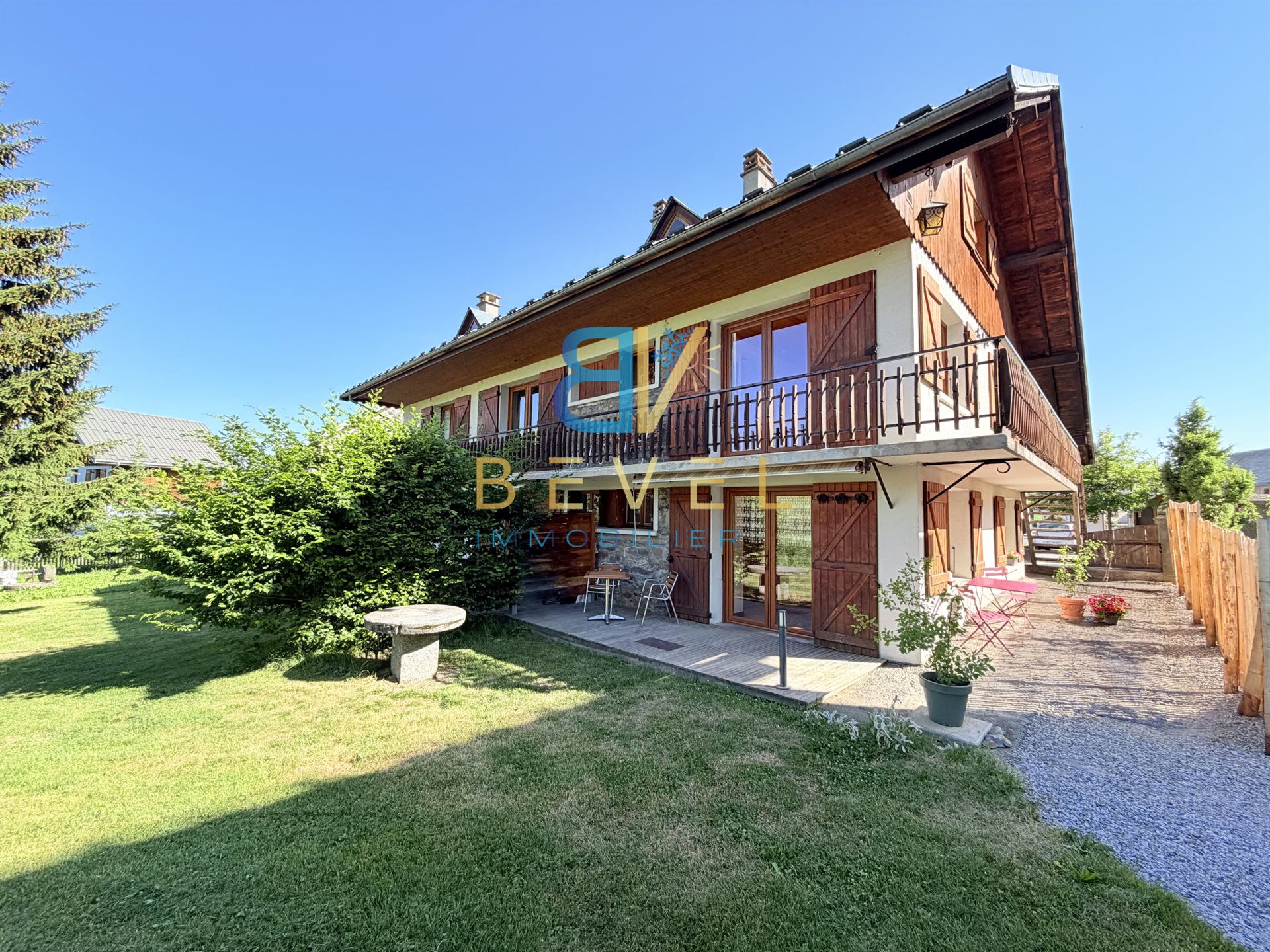 Maison à vendre, 181m², Albiez-Montrond