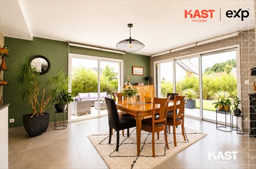 Maison 6 pièces 138 m² · à Domagné · 138 m² · 444 000 €