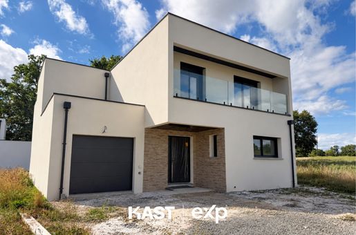 Maison 6 pièces 153 m² · à Domloup · 153 m² · 455 000 €
