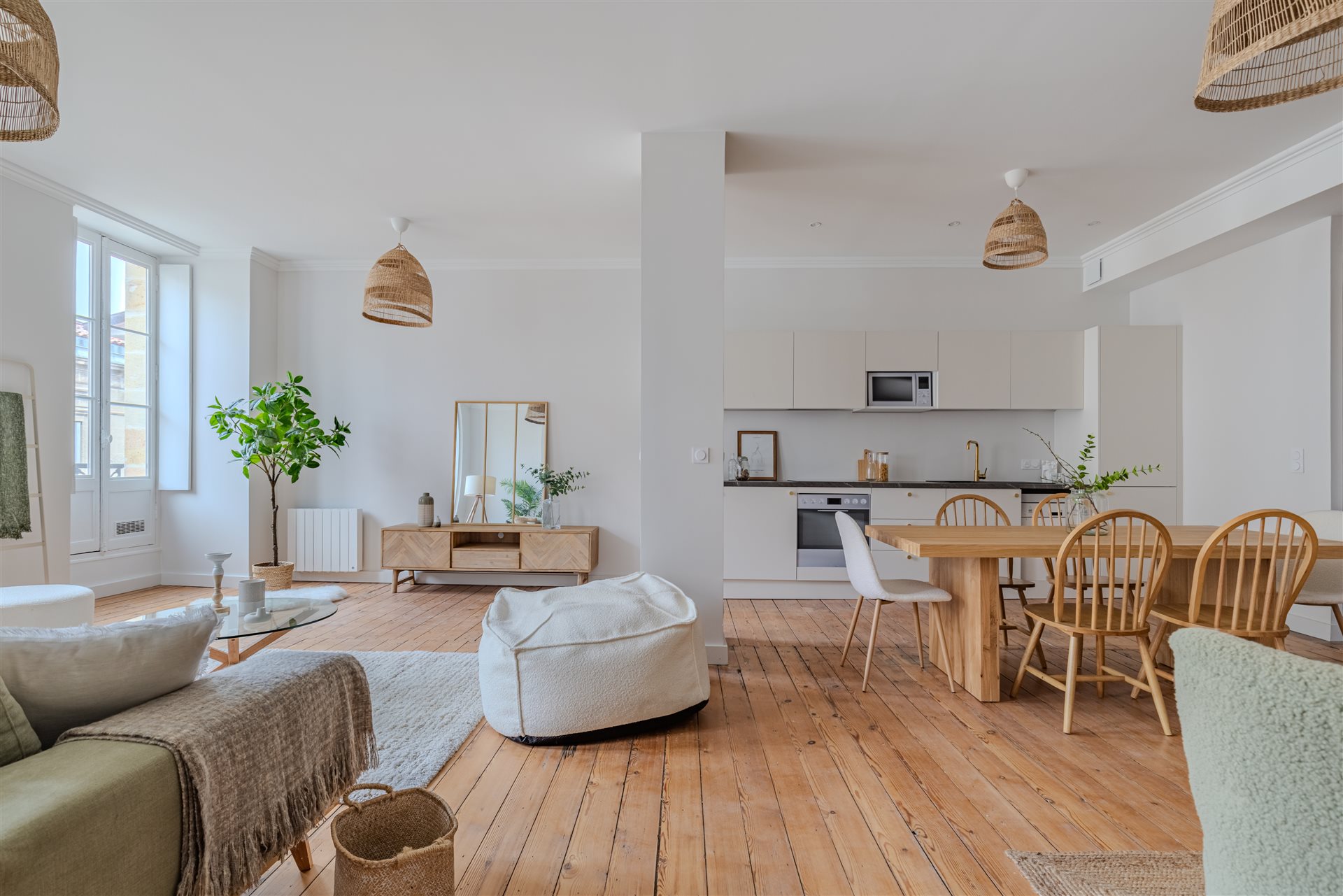 Elegant Renovated Apartment in a Historic Stone Building – Jardin Public, Bordeaux 120 m²... - Ansicht 3