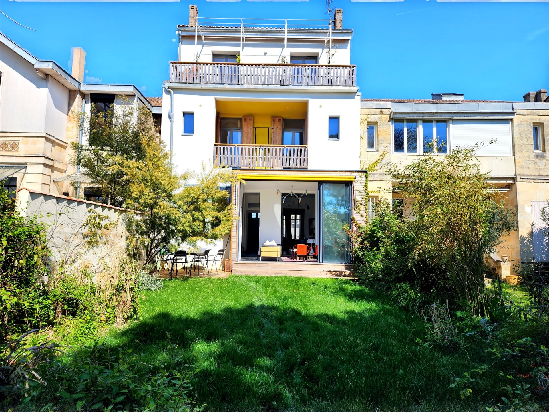 Maison 9 pièces 320 m² · à Bordeaux · 320 m² · 14 455 000 €