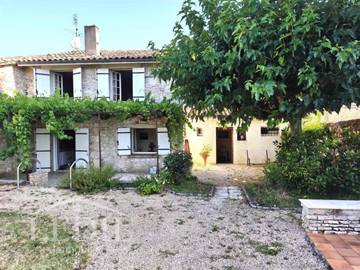 Maison 5 pièces 121 m² · à Eymet · 121 m² · 117 000 €
