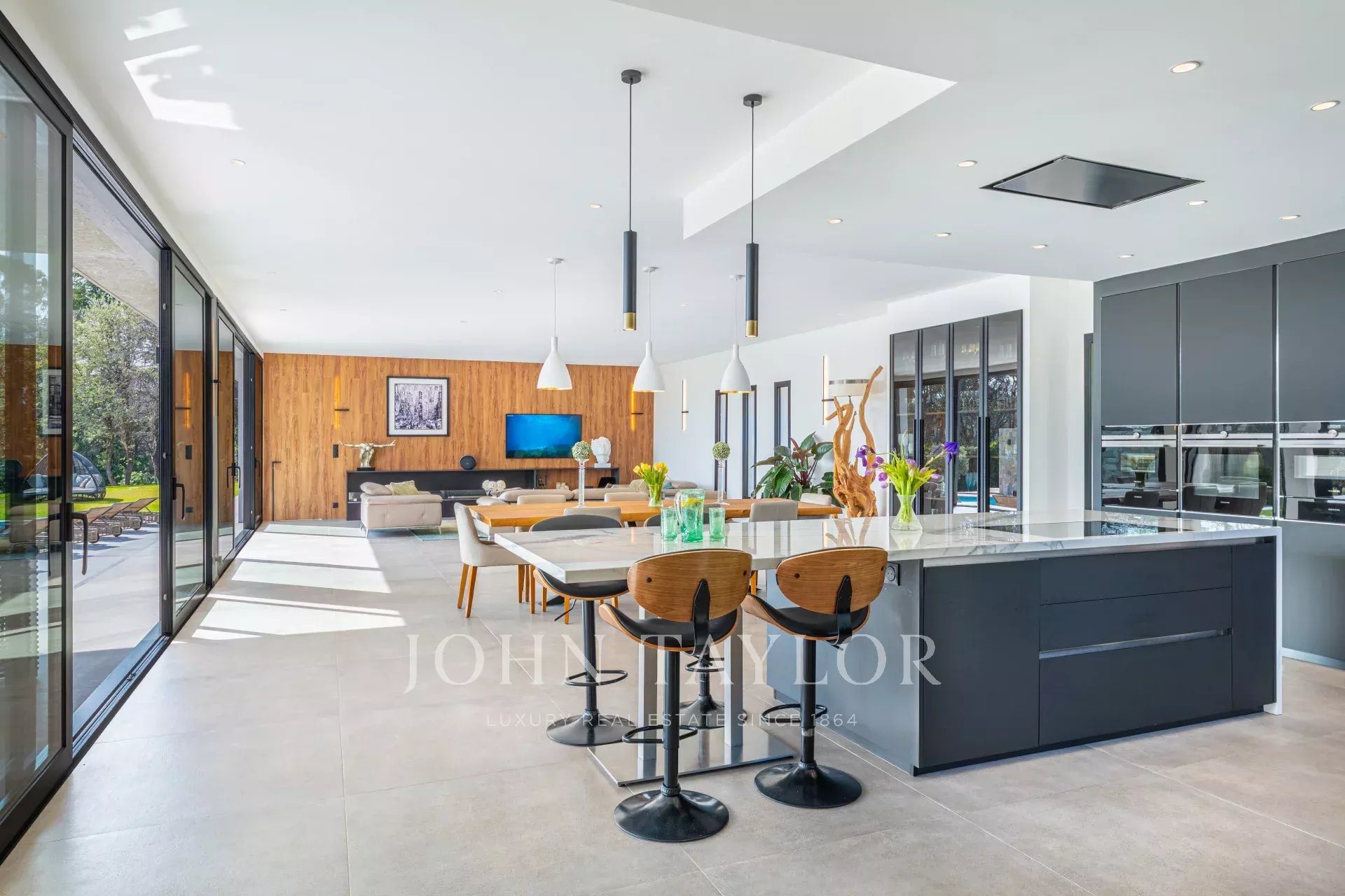 Maison à vendre, 450m², Valbonne