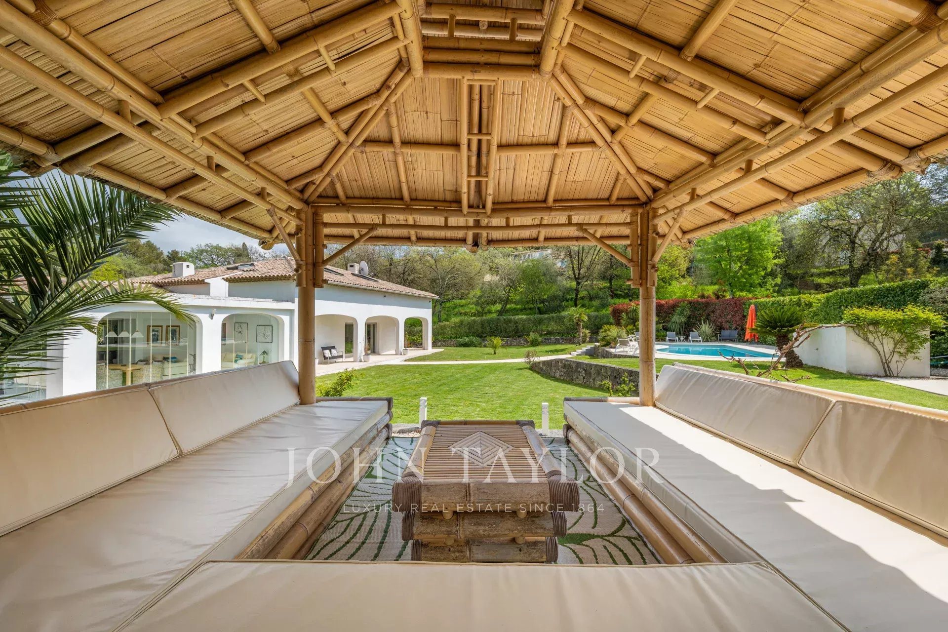 Maison à vendre, 300m², Opio