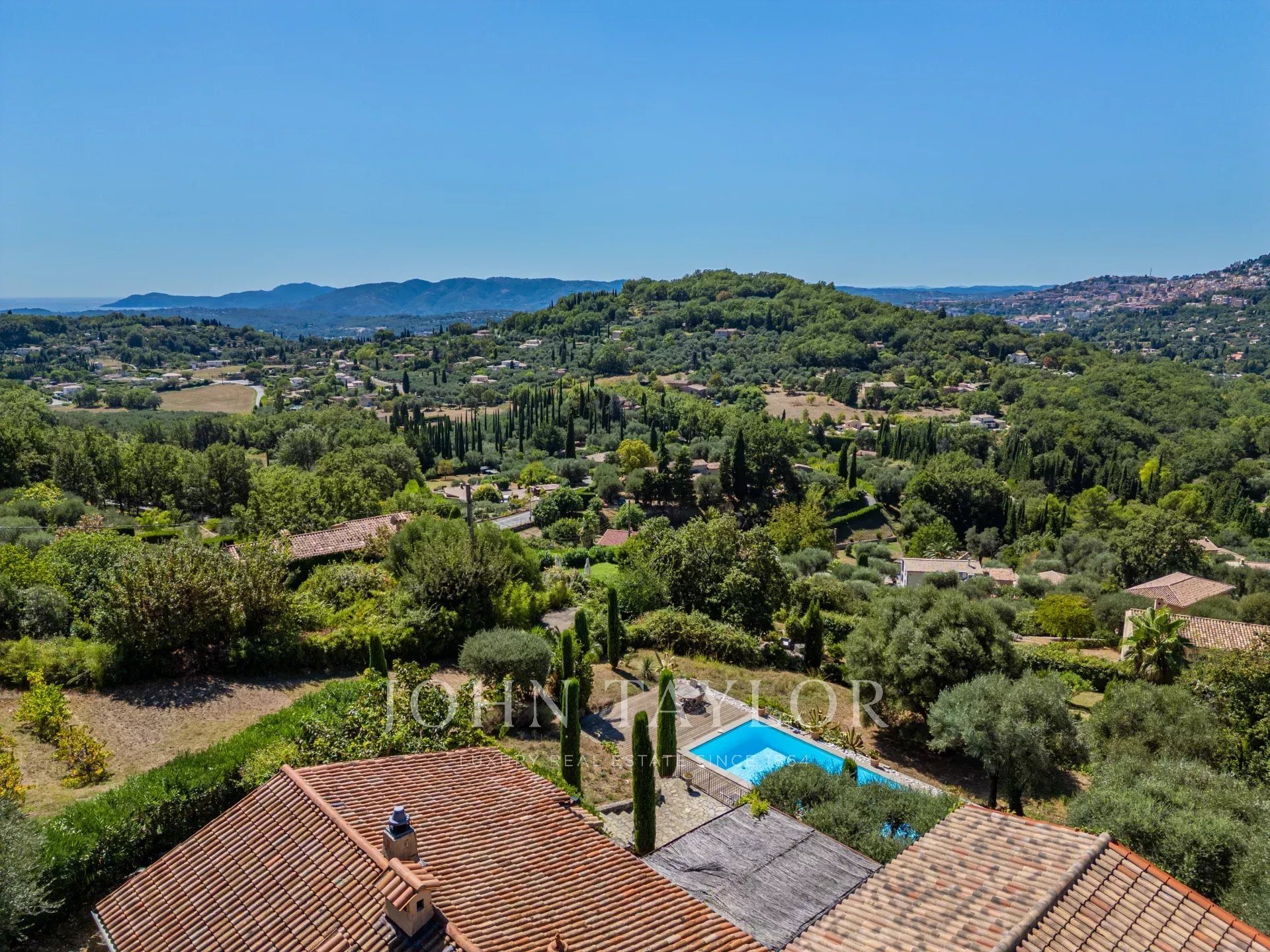 Maison à vendre, 280m², Châteauneuf-Grasse
