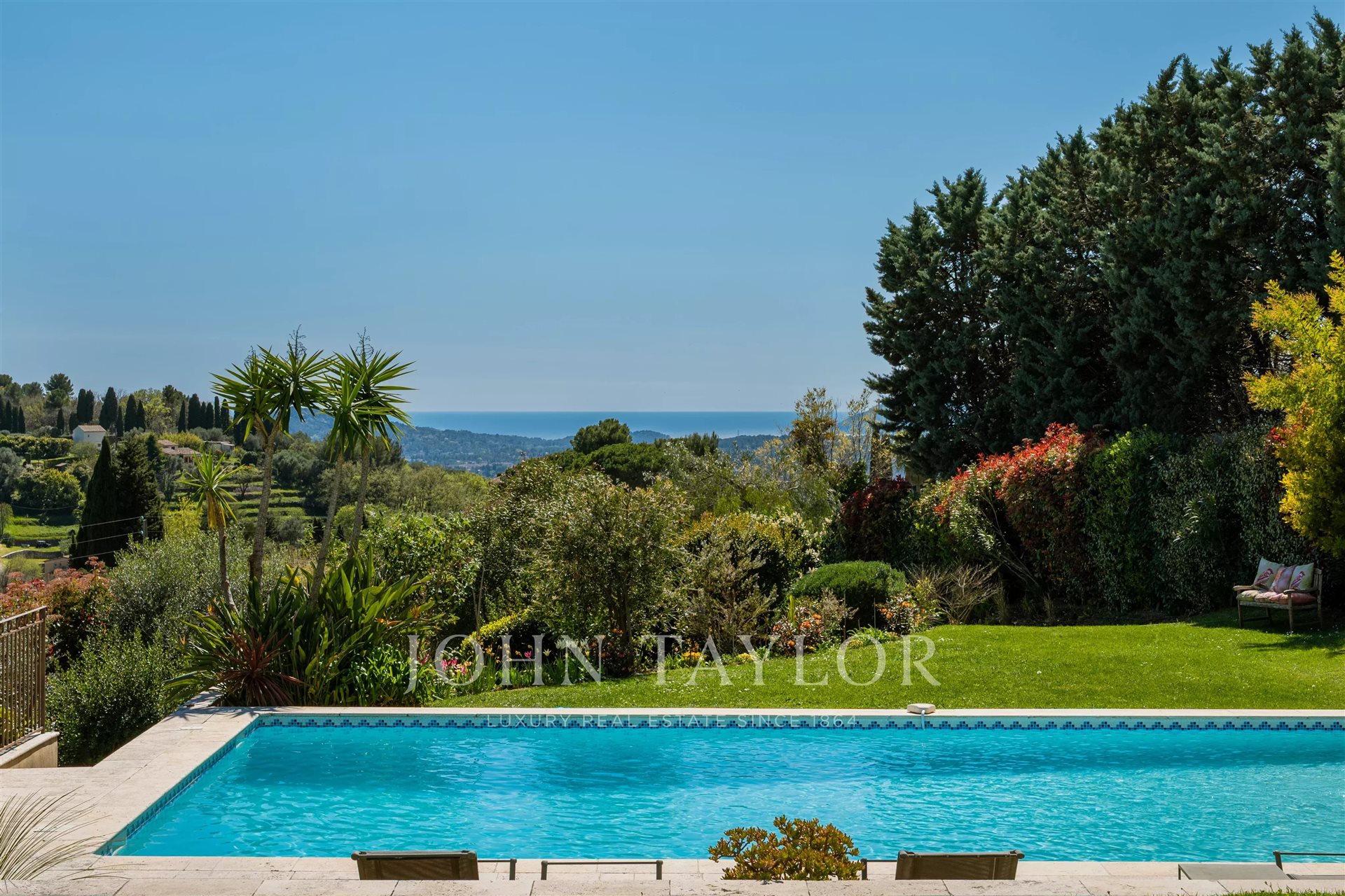 Maison à vendre, 305m², Châteauneuf-Grasse