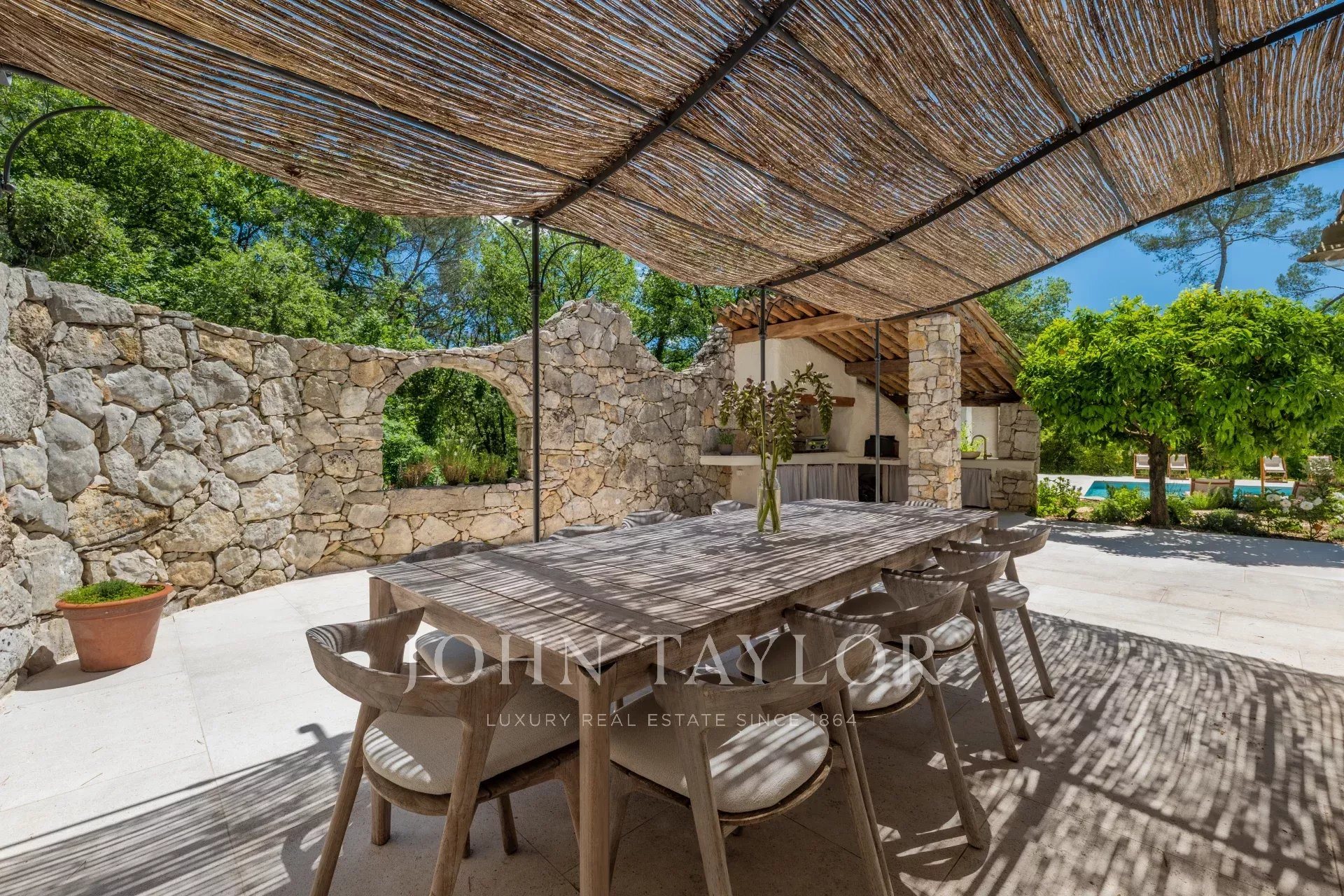Maison à vendre, 190m², Roquefort-les-Pins