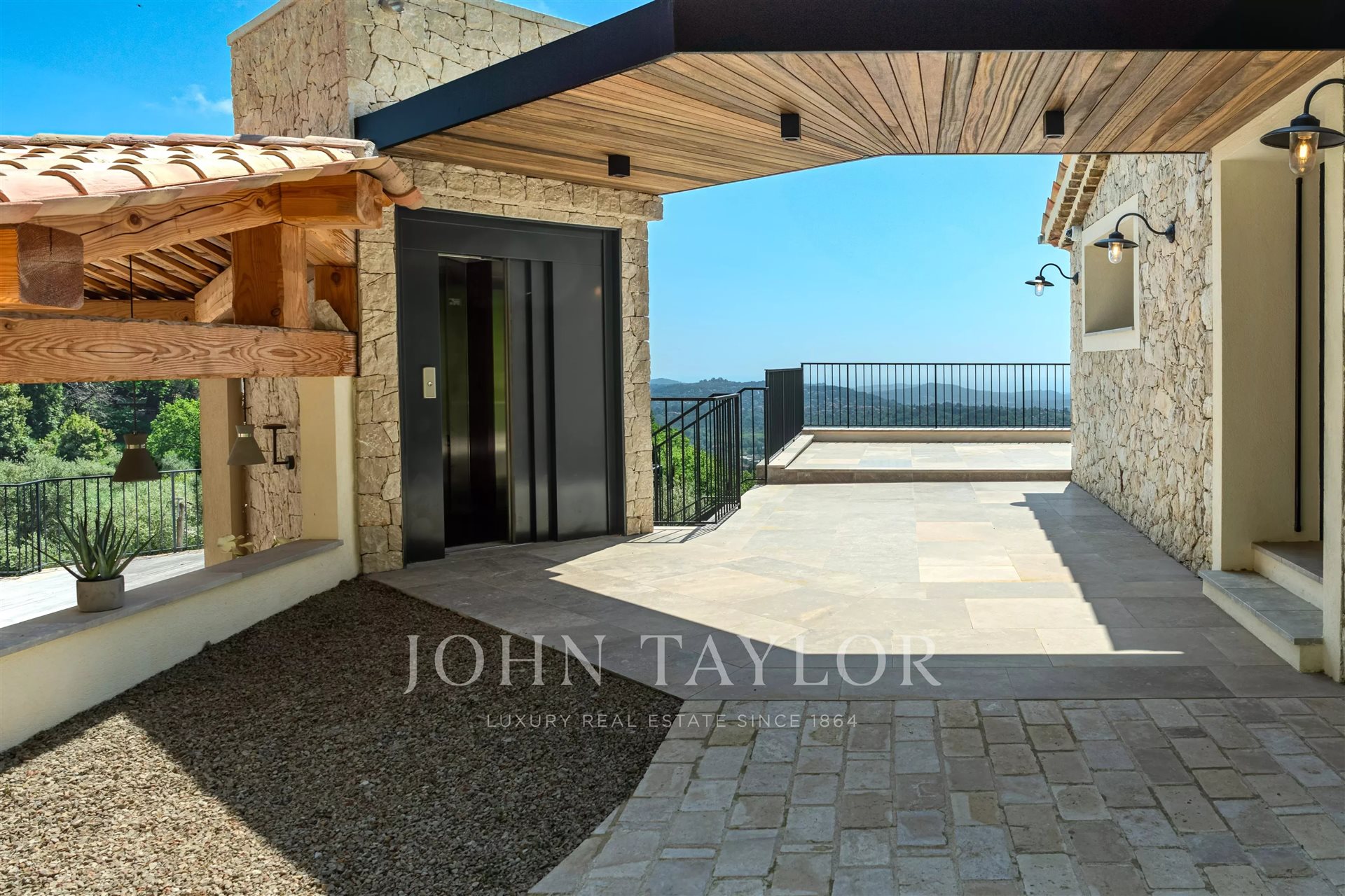Maison à vendre, 287m², Châteauneuf-Grasse
