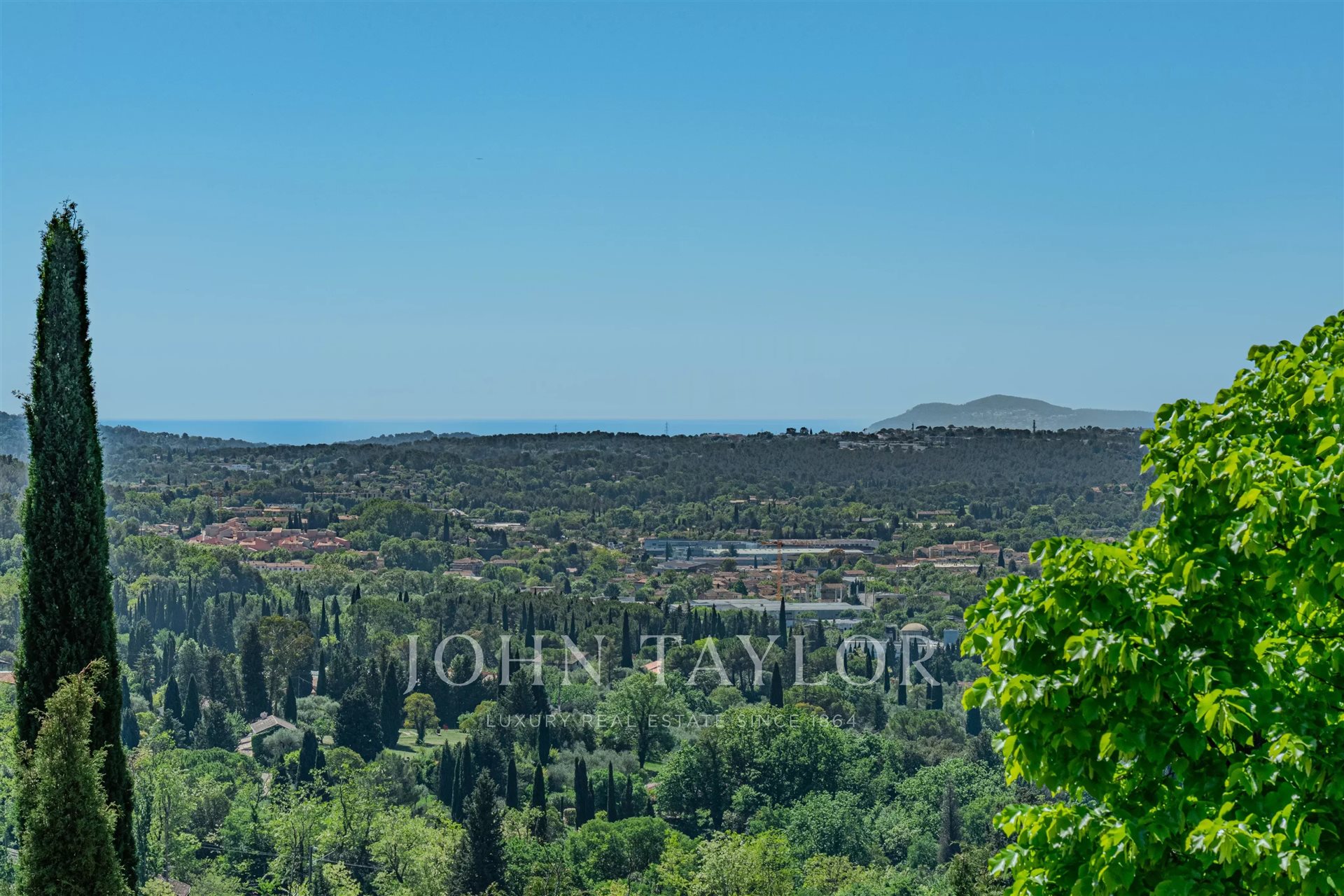 Maison à vendre, 353m², Grasse