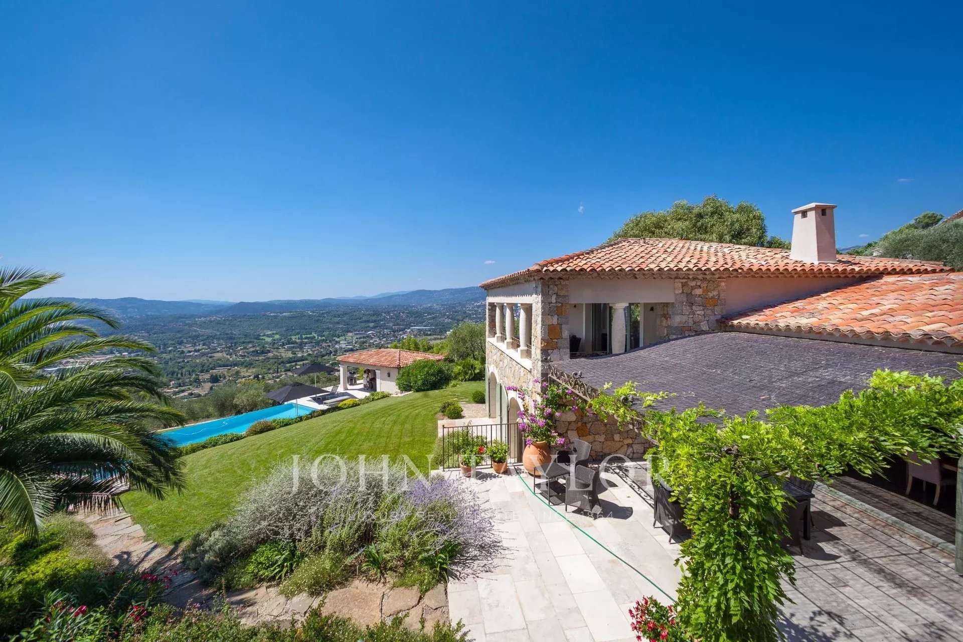 Maison à vendre, 223m², Mouans-Sartoux