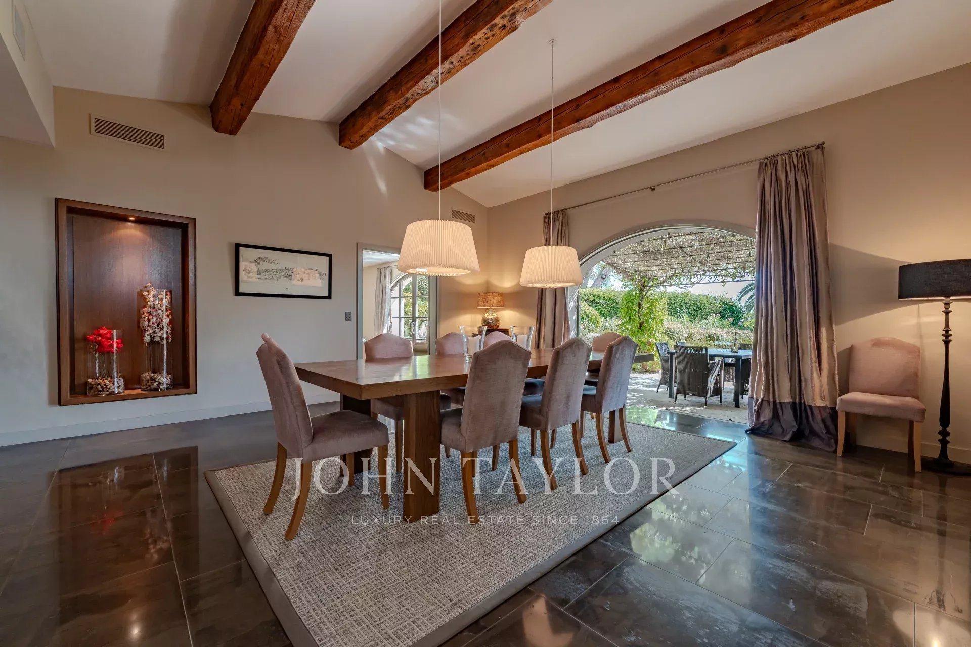 Maison à vendre, 223m², Mouans-Sartoux