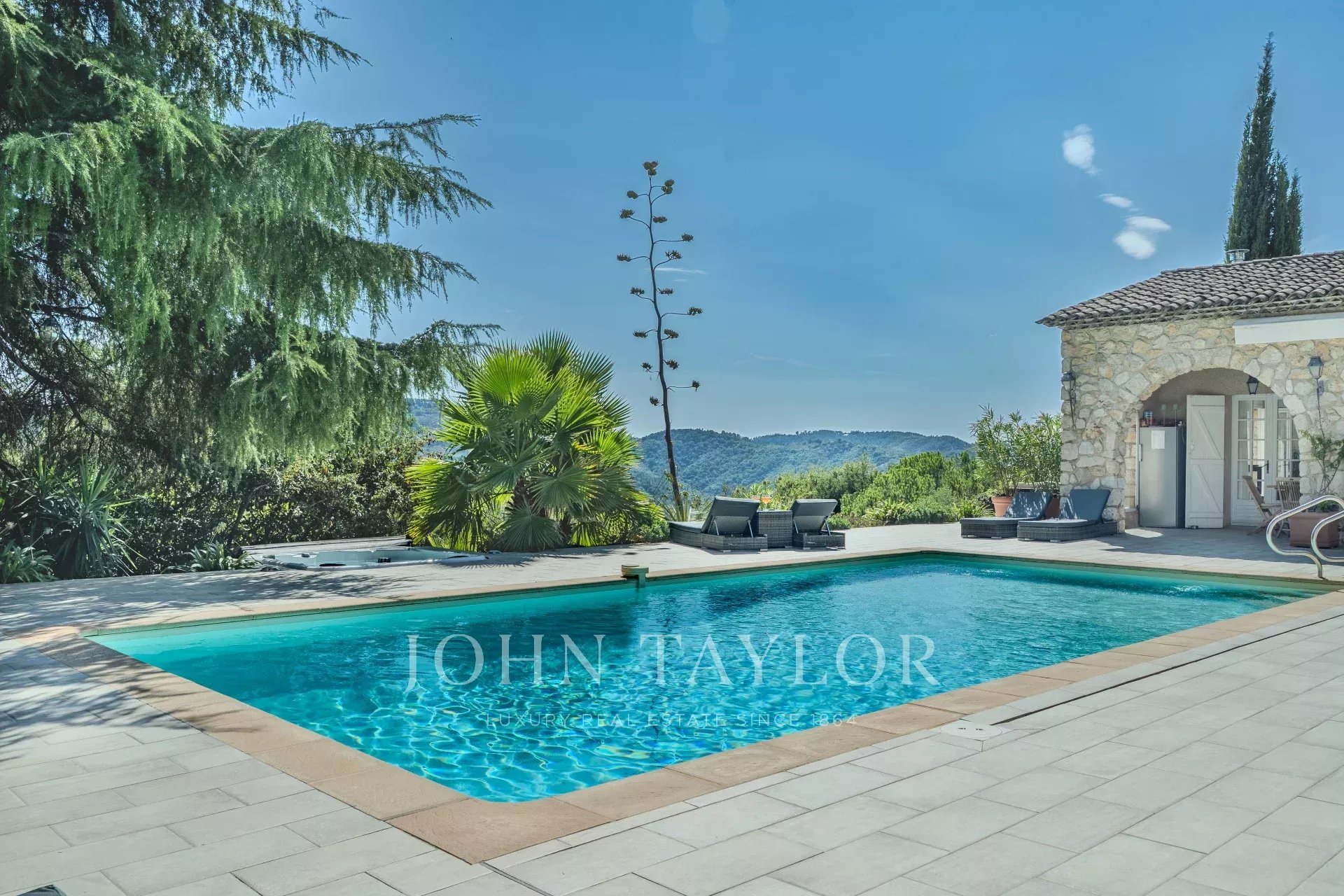 Maison à vendre, 344m², Peymeinade