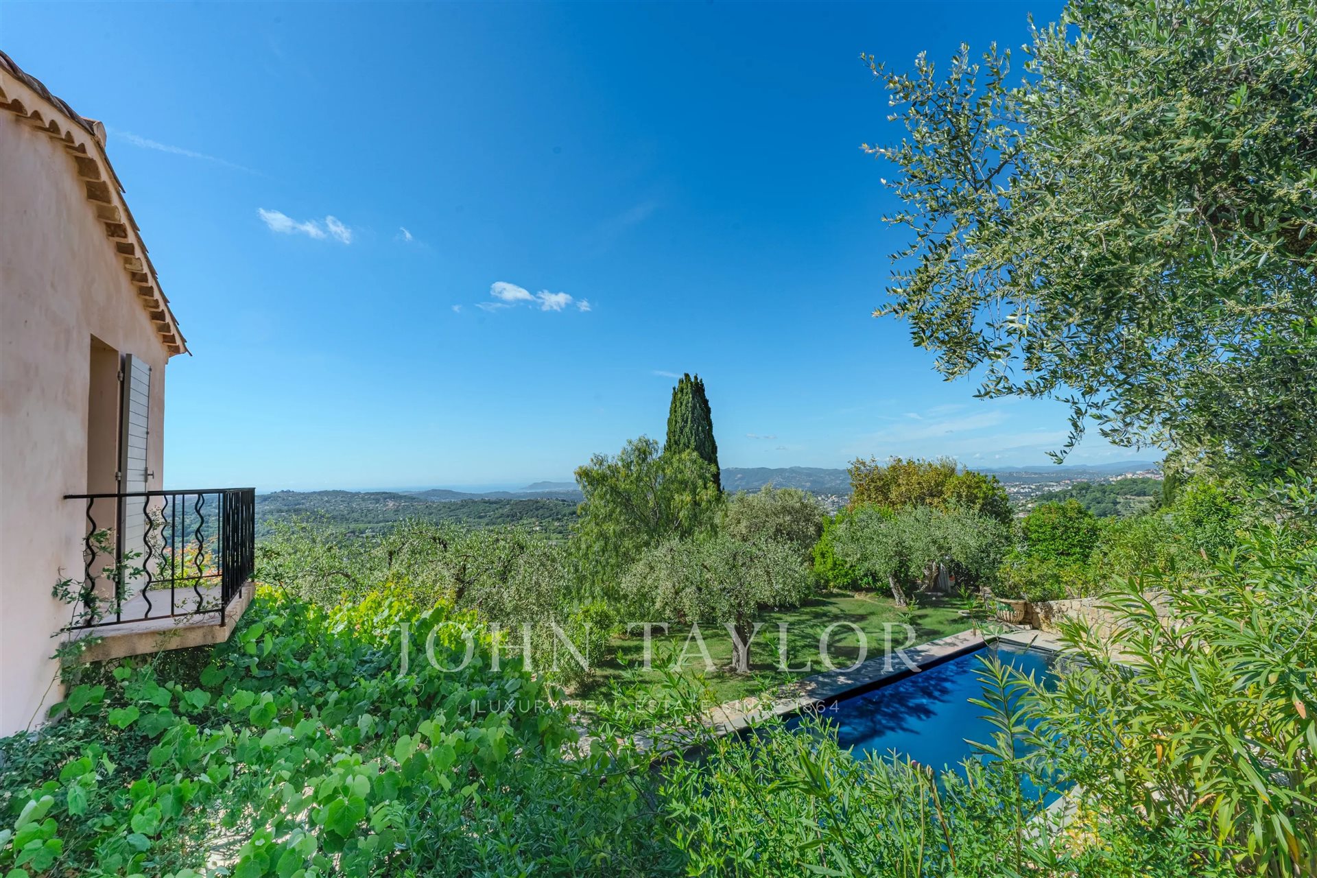 Maison à vendre, 239m², Châteauneuf-Grasse