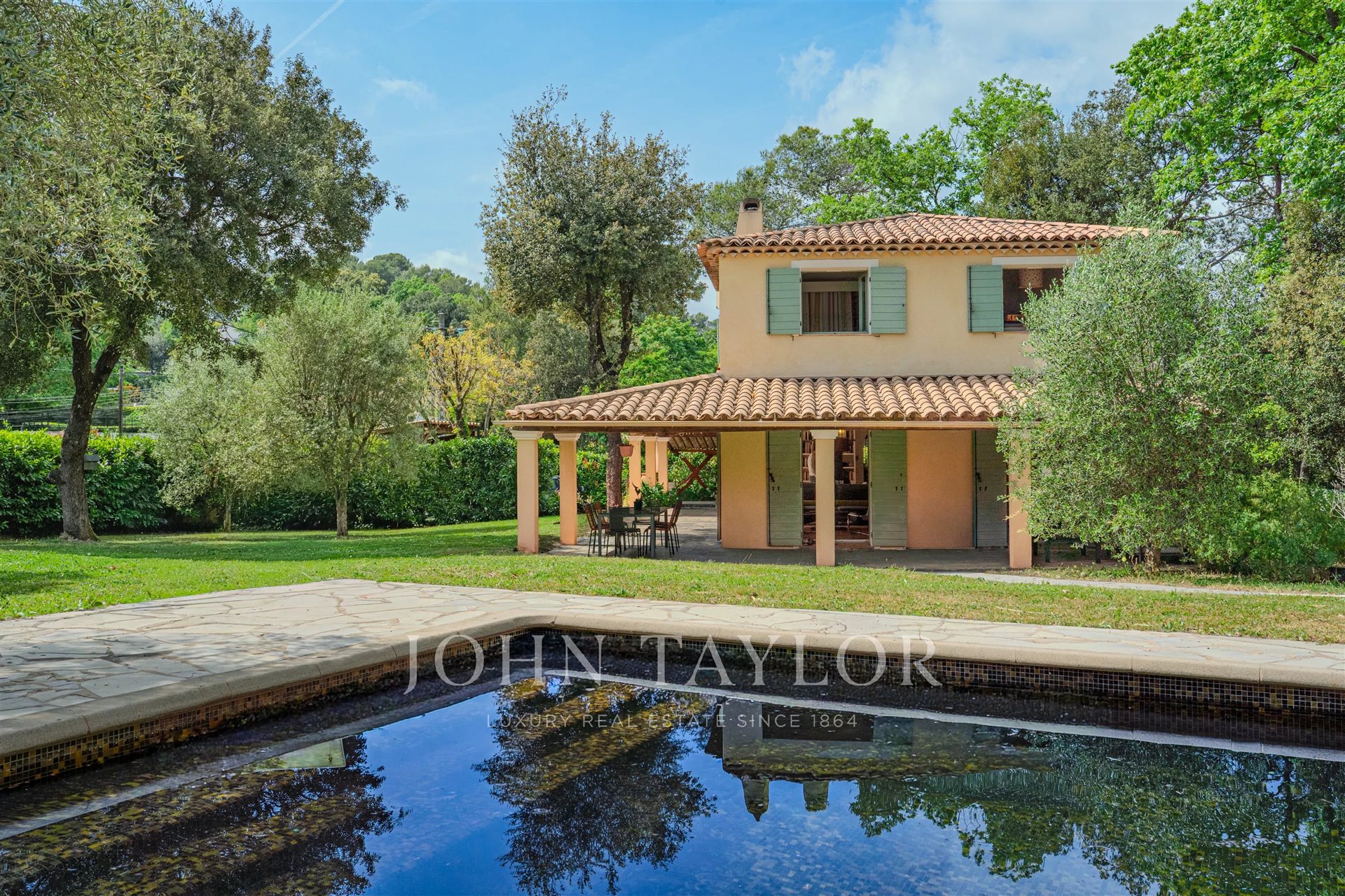 Maison à vendre, 167m², Valbonne