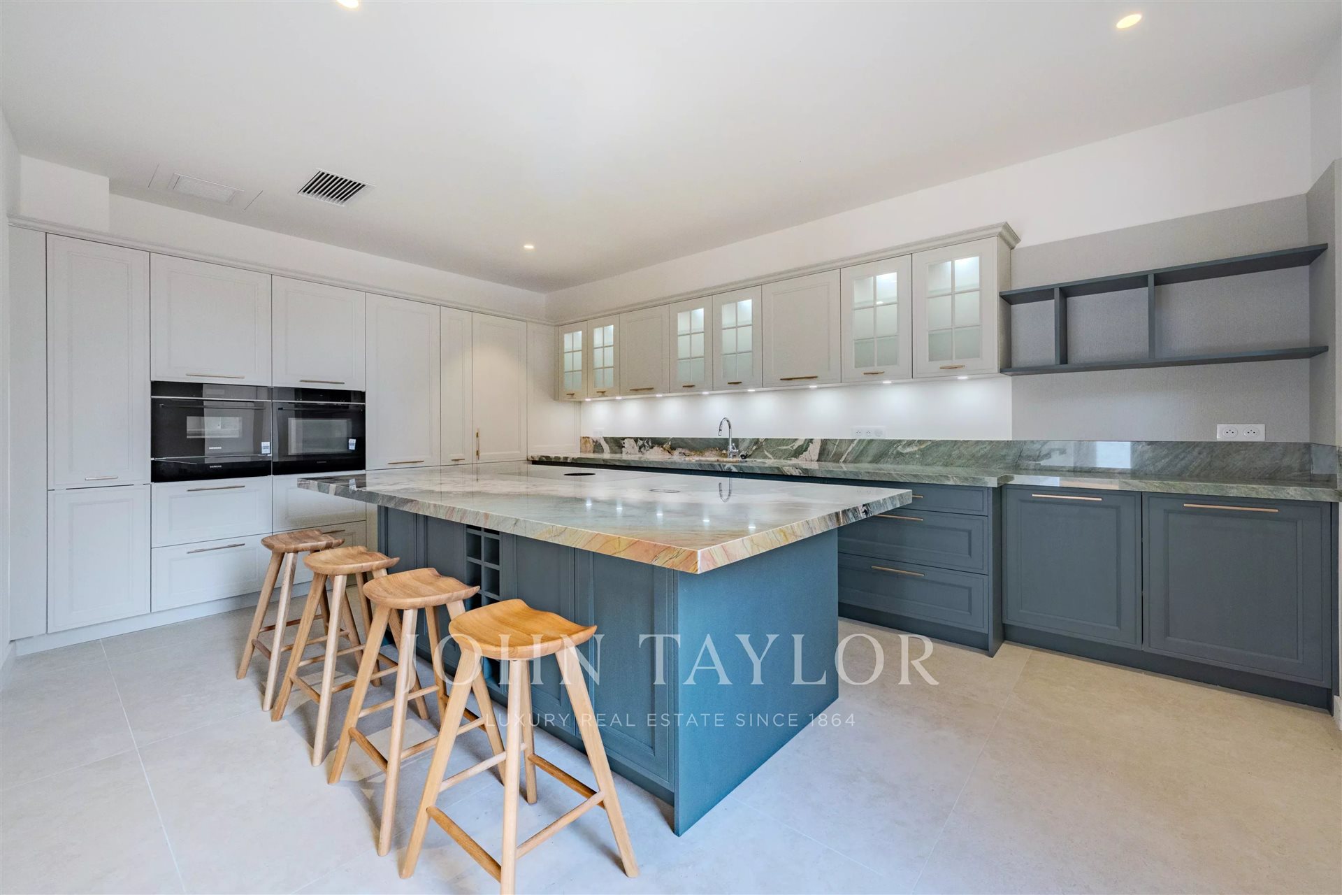 Maison à vendre, 208m², Biot