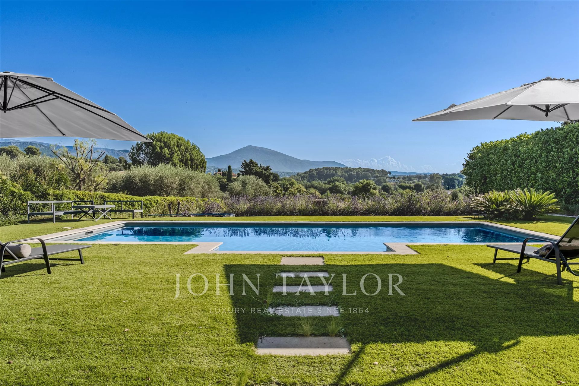 Maison à vendre, 313m², Valbonne