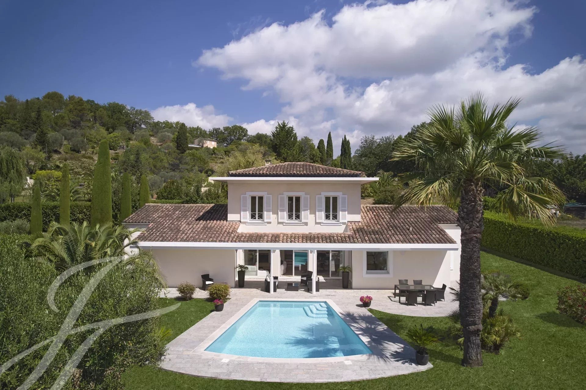 Maison à vendre, 250m², Châteauneuf-Grasse
