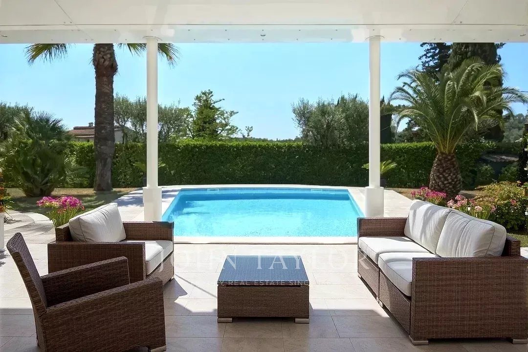 Maison à vendre, 250m², Châteauneuf-Grasse