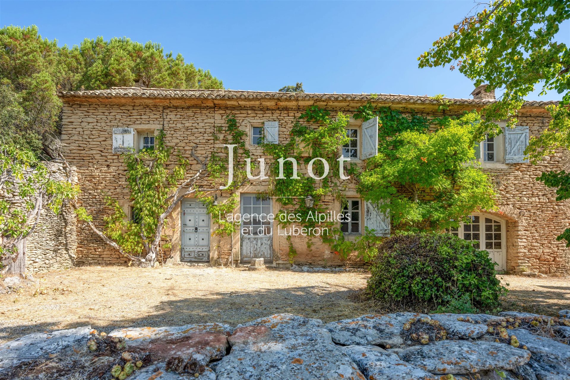 Maison à vendre, 212m², Cabrières-d'Avignon