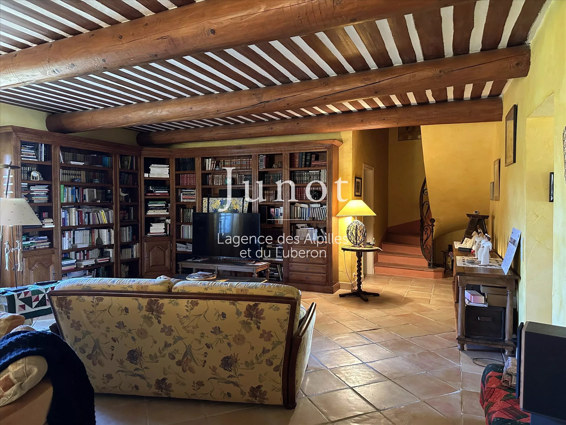 Maison à vendre, 550m², Goult