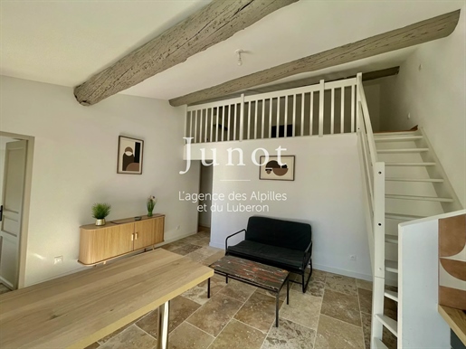 Aureille 56m²