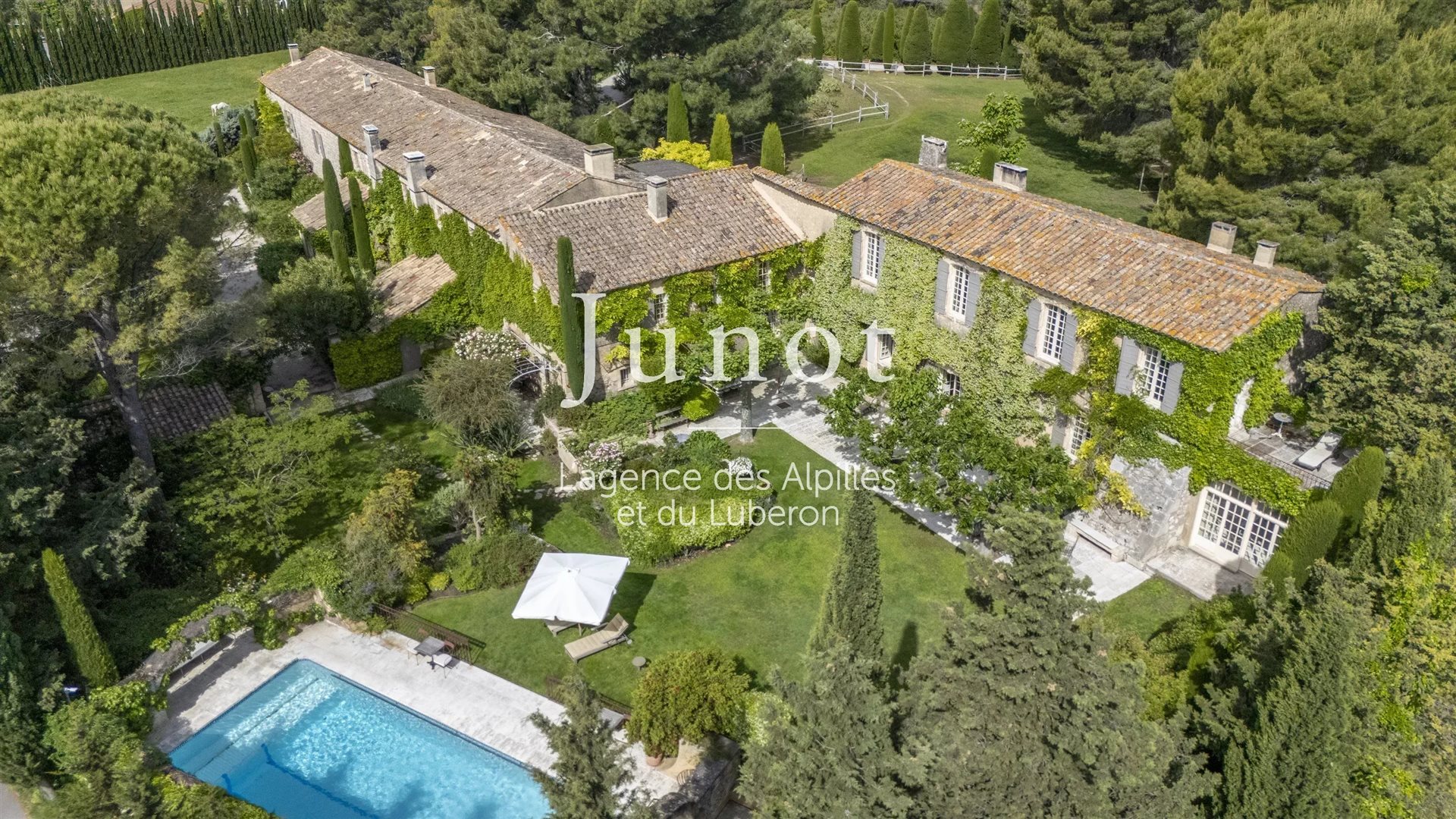 Maison à vendre, 1100m², Maussane-les-Alpilles