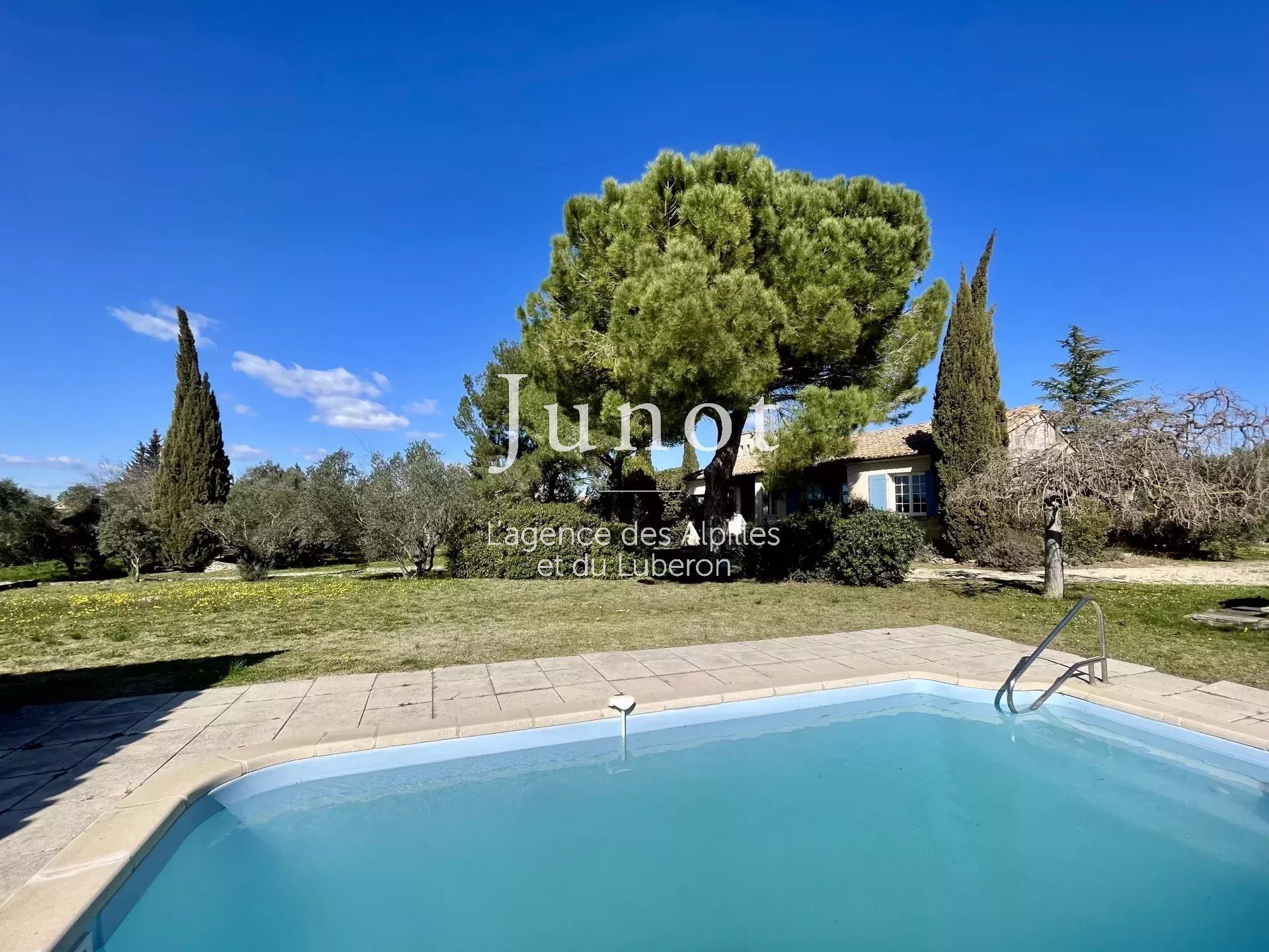 Maison à vendre, 170m², Fontvieille