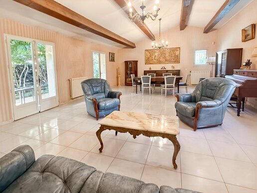 Maison 6 pièces 145 m² · à Aubagne · 145 m² · 680 000 €