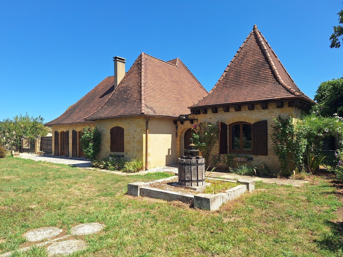 Maison à vendre, 120m², Le Buisson-de-Cadouin