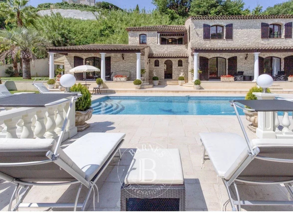 Maison à vendre, 215m², Cagnes-sur-Mer