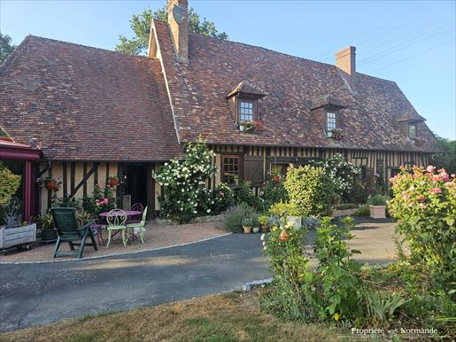 Maison 7 pièces 210 m² · à Bernay · 210 m² · 647 850 €