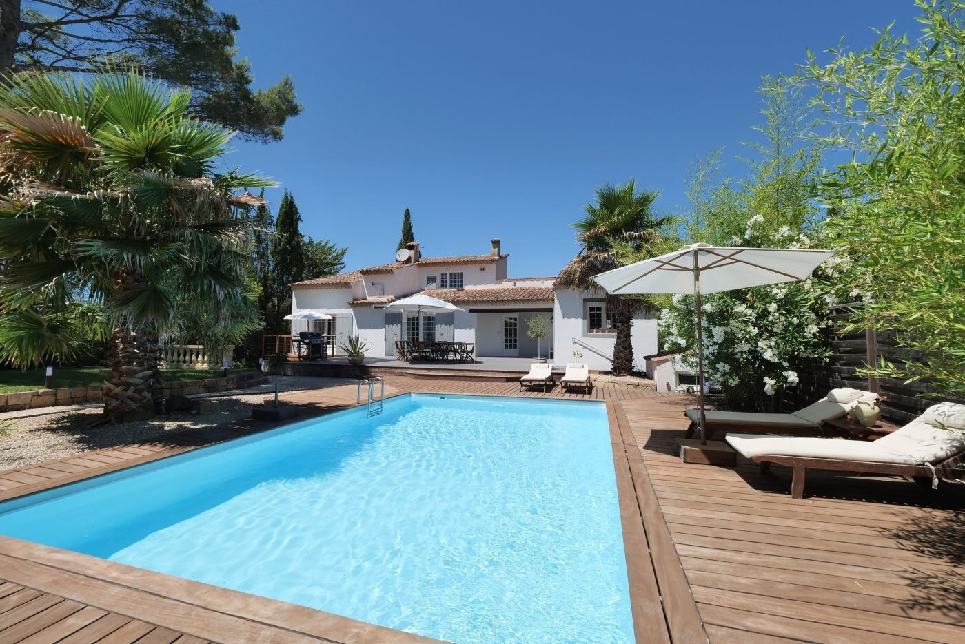 Maison à vendre, 183m², Charleval