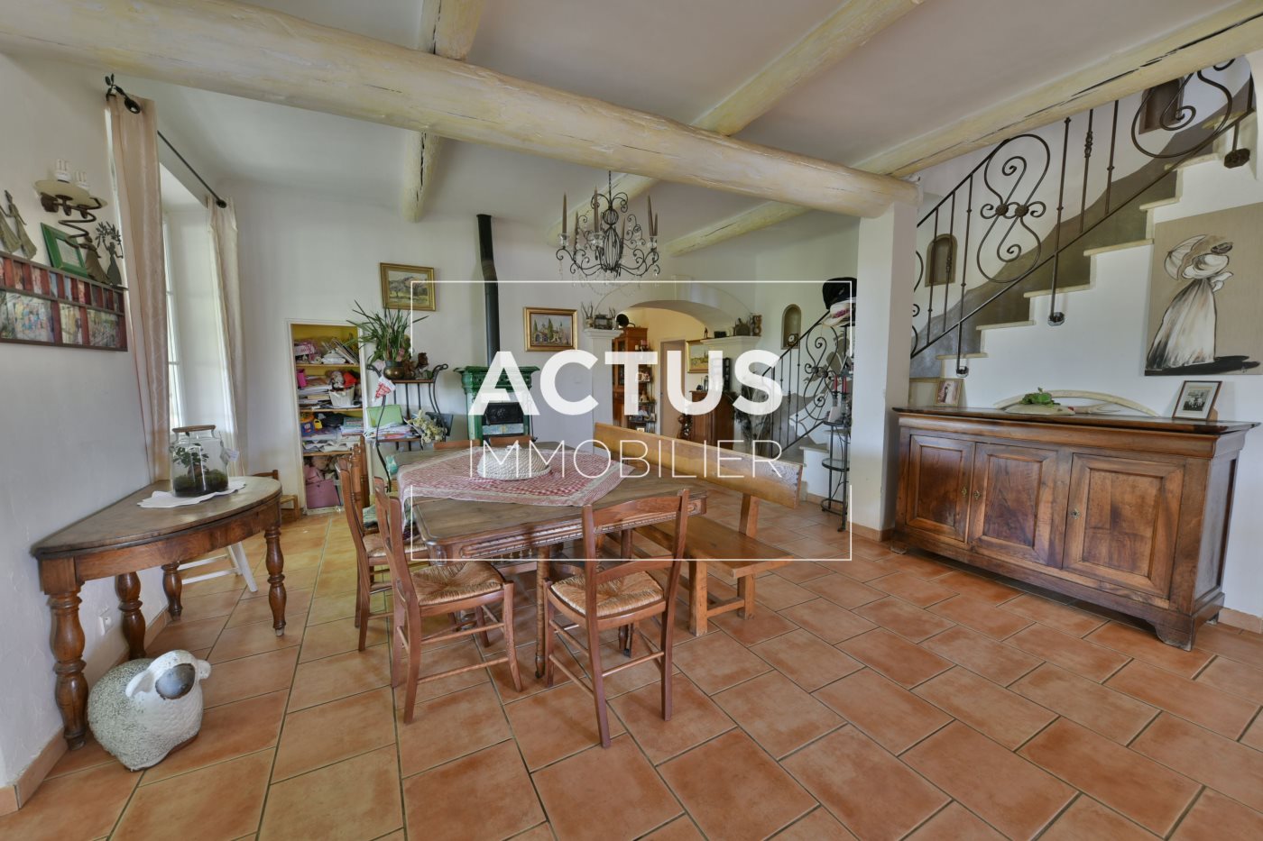 Maison à vendre, 450m², Cornillon-Confoux