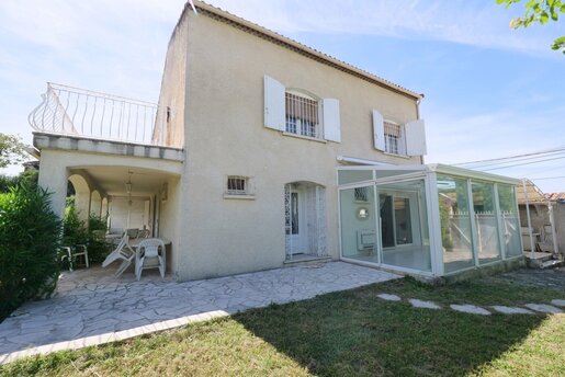 Maison 5 pièces 179 m² · à Salon-de-Provence · 179 m² · 400 000 €