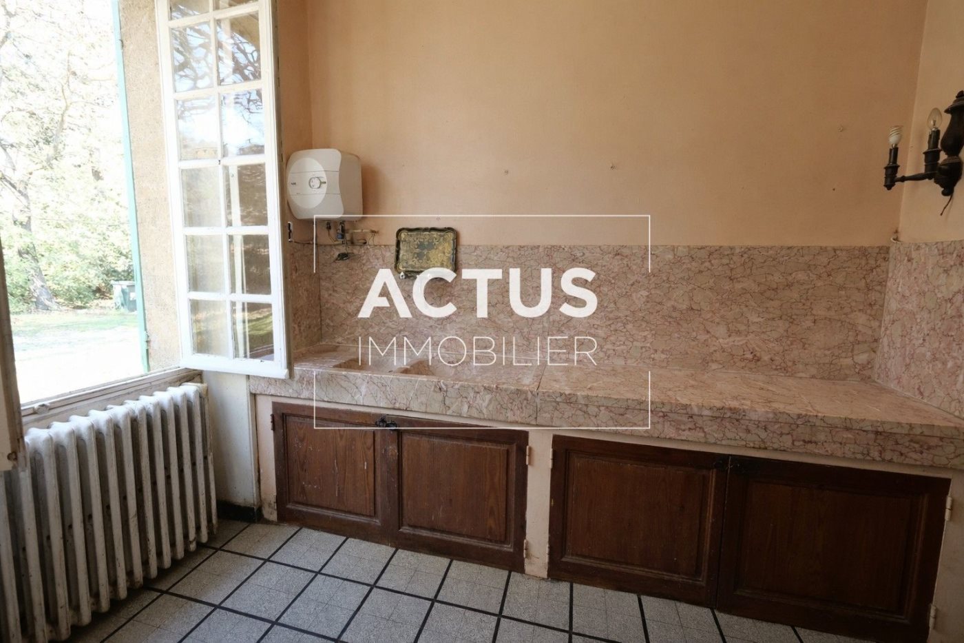 Maison à vendre, 175m², Lamanon