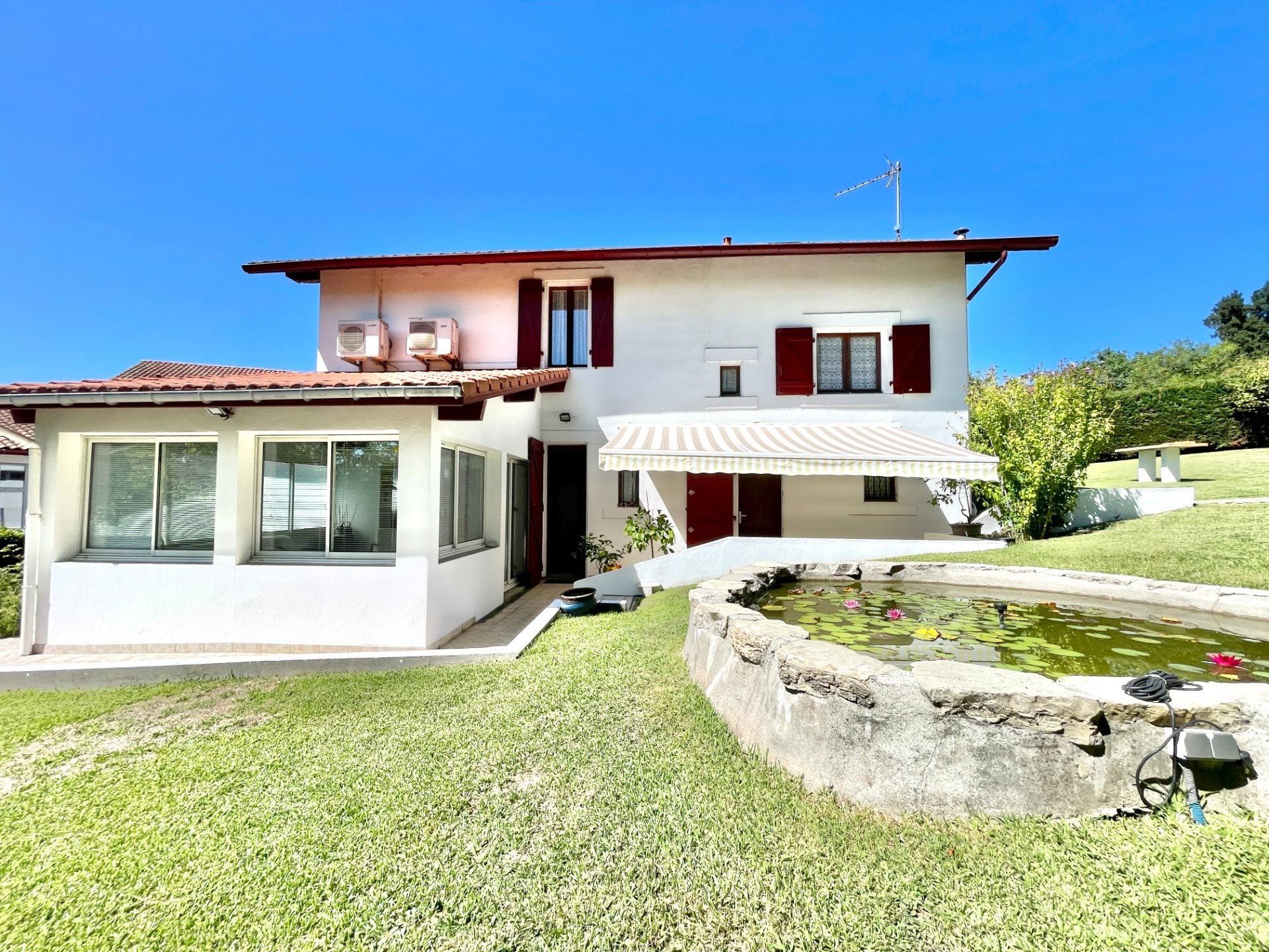 Maison à vendre, 160m², Mouguerre