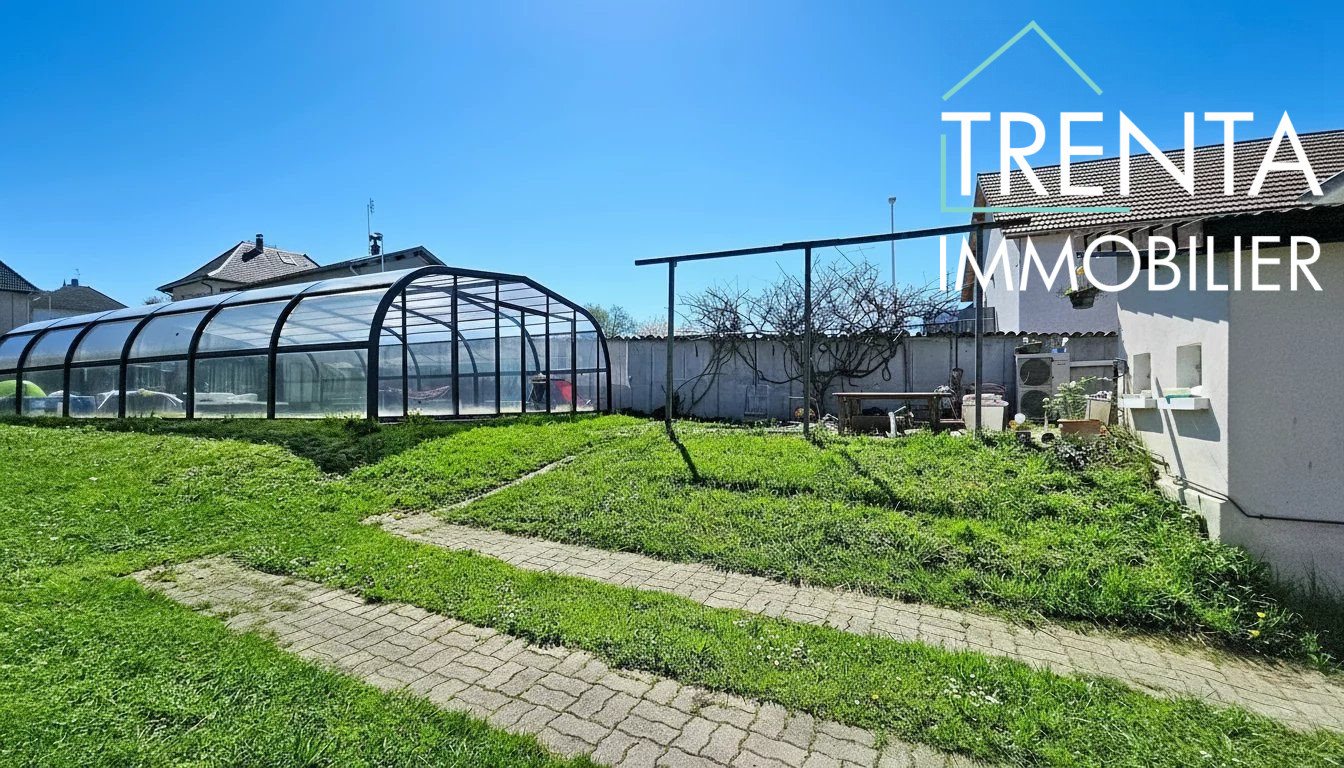 Maison à vendre, 117m², Doissin