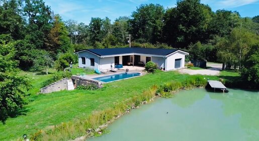 Maison 4 pièces 94 m² · à Chassey-lès-Montbozon · 94 m² · 498 000 €