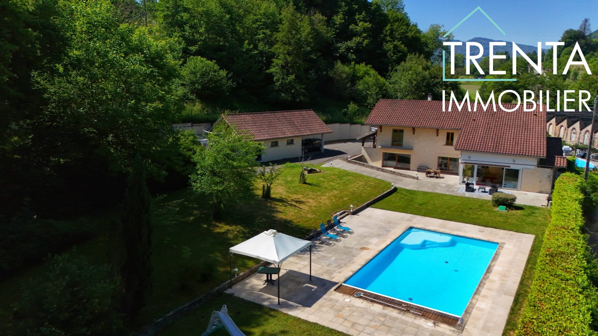 Maison à vendre, 250m², Saint-Geoire-en-Valdaine