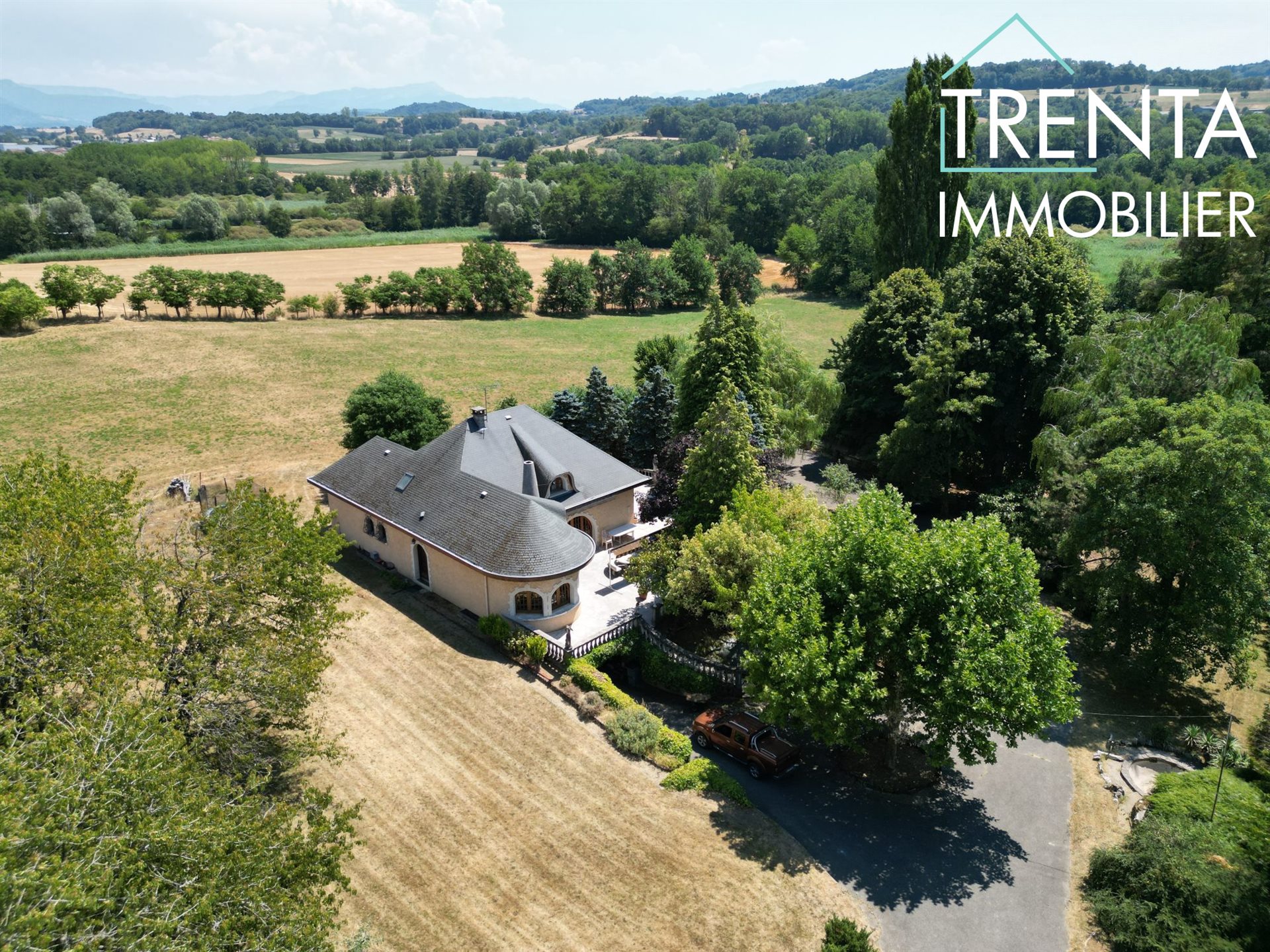 Maison à vendre, 199m², Les Abrets en Dauphiné